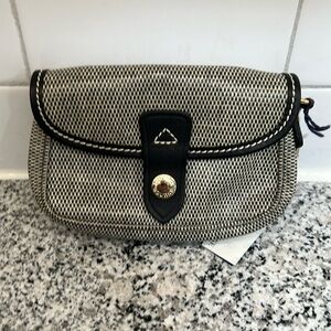 NWT..Dooney & Bourke Woven Mini Coin Purse Wristlet  Bag